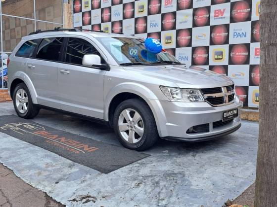 DODGE JOURNEY 2.7 SXT V6 GASOLINA 4P AUTOMÁTICO